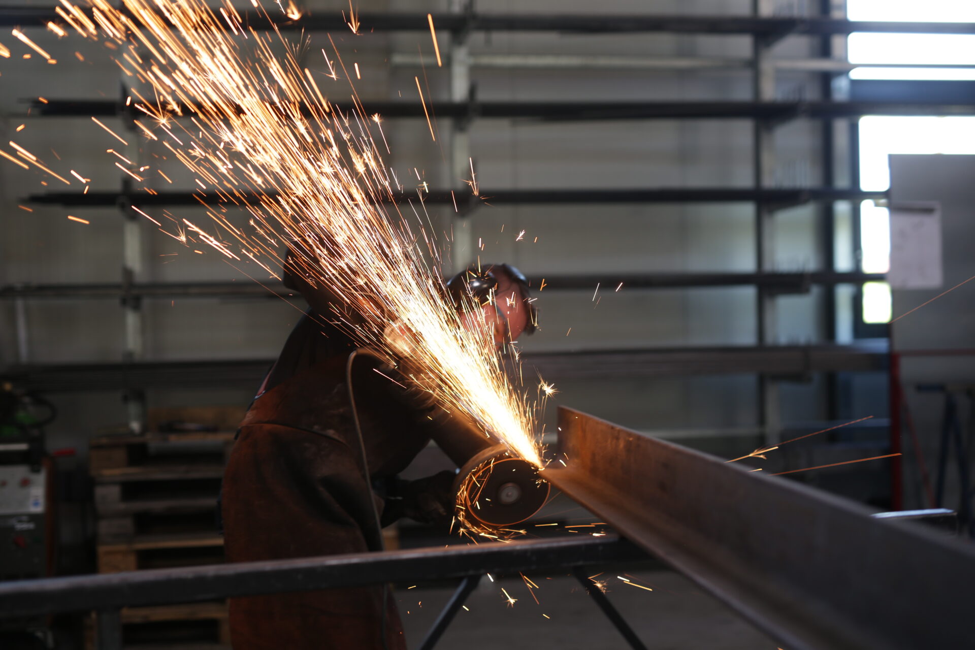 Metallbau Röhrig bedient mit seinem Handwerk als Metallbaubetrieb und traditioneller Schlosserei Fulda und die ganze Region.